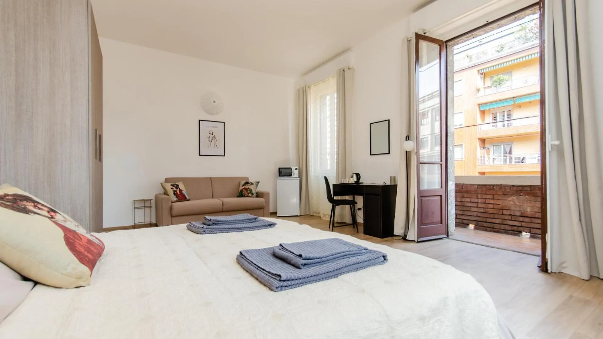 Beige Room Milaan 0*,  Italië
